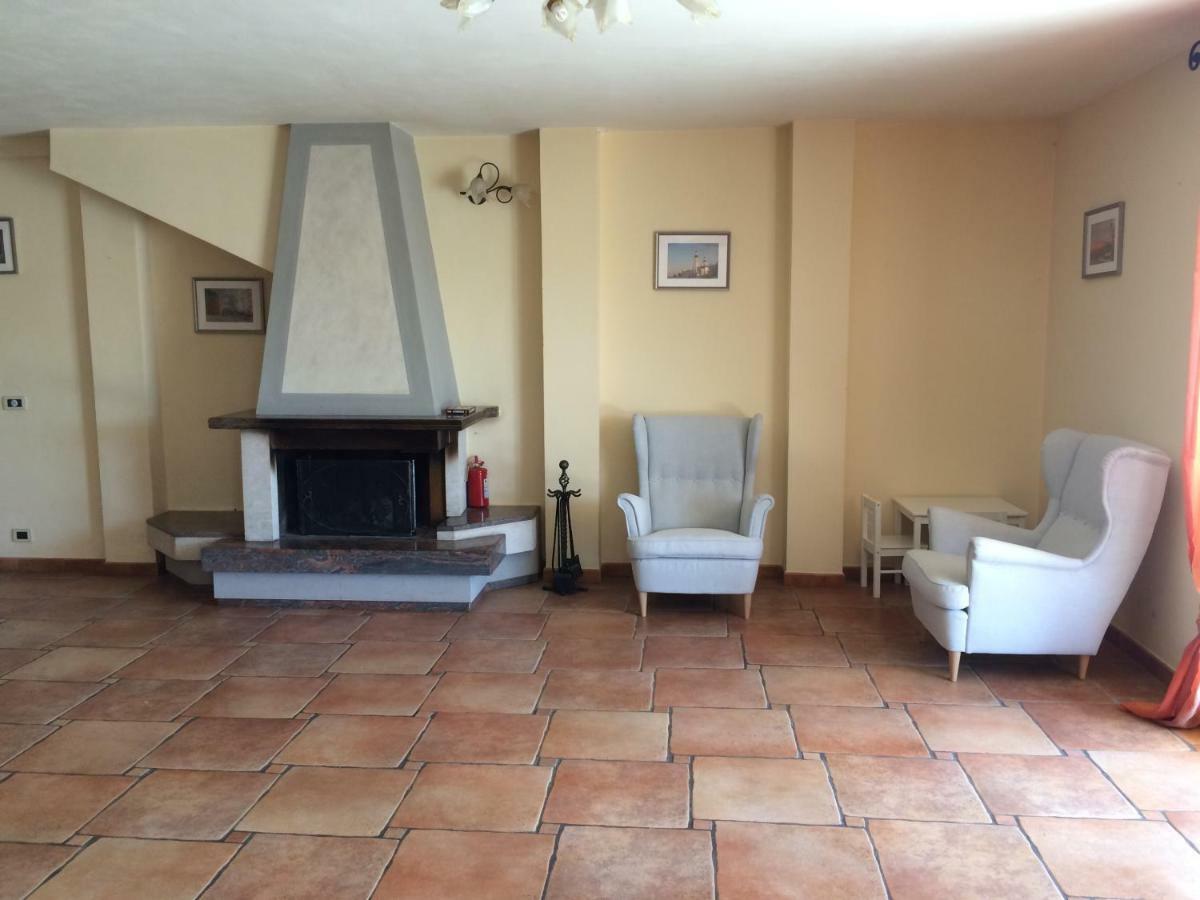 Villa Con Piscina A Imperia, Italy Ngoại thất bức ảnh