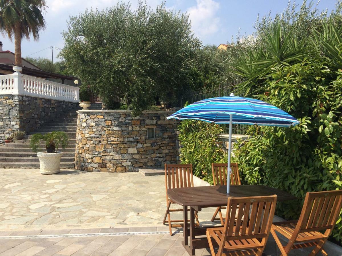 Villa Con Piscina A Imperia, Italy Ngoại thất bức ảnh